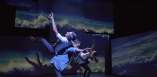 Theatre Gargantua celebrates 25th anniversary with world premiere of REFLECTOR